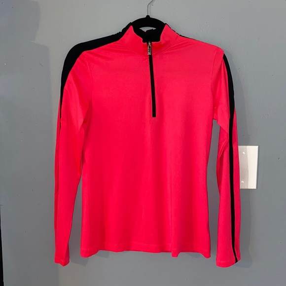 XS Tail pull over - Picture 1 of 5